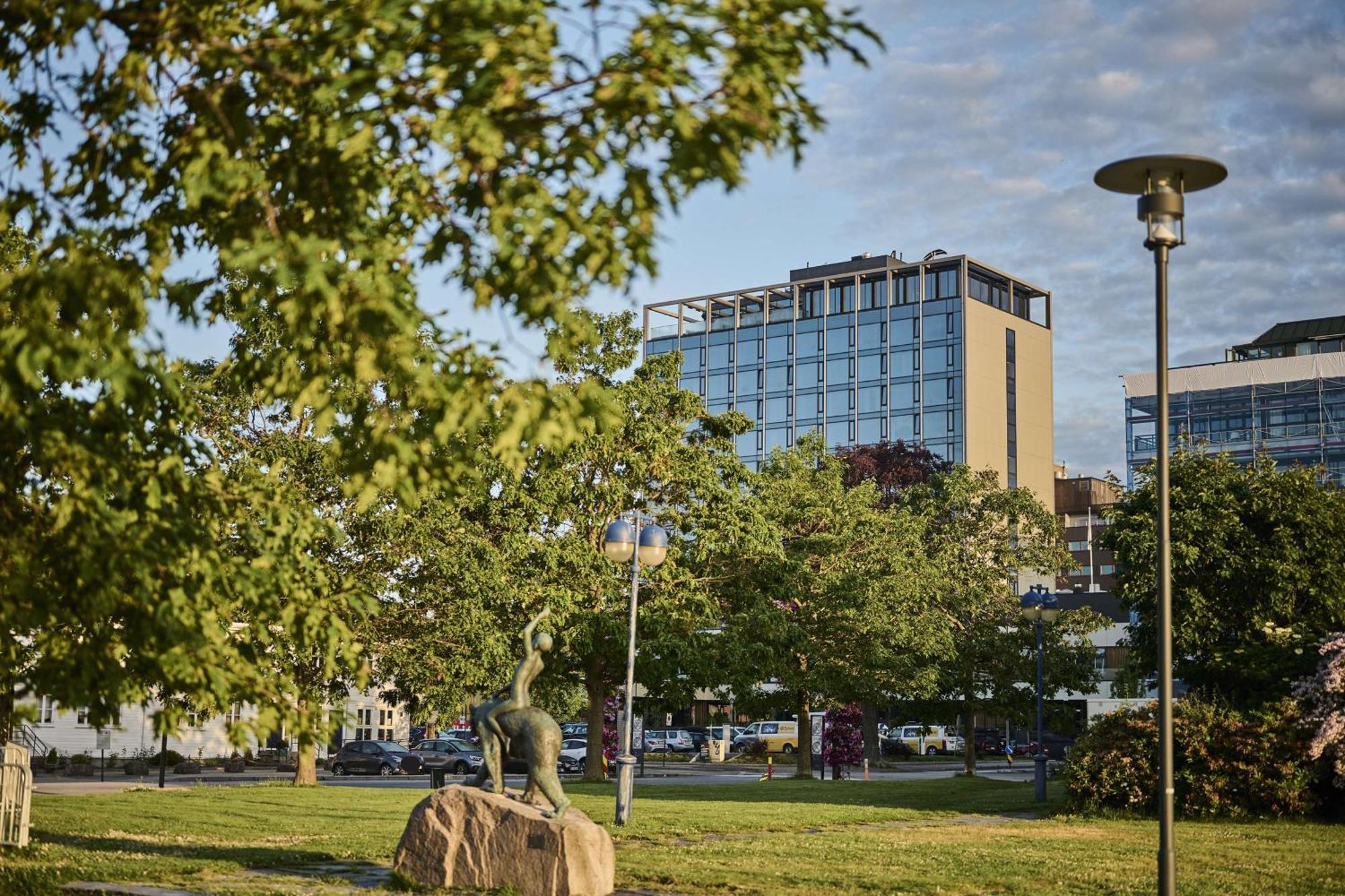 Radisson Blu Caledonien Hotel, Крістіансанн Екстер'єр фото